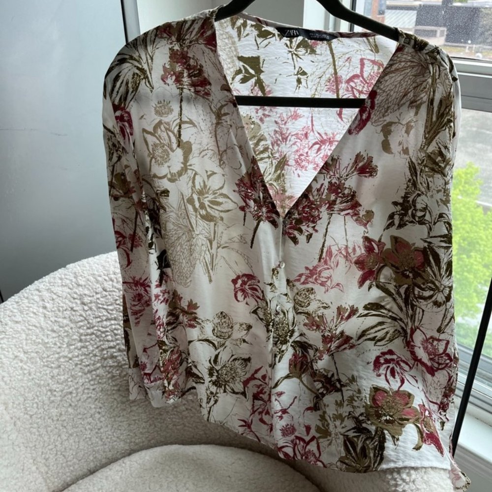 Zara floral button down